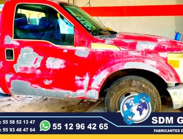 Conversion Equipamiento Fabricacion y Venta de Patrullas Pick Up, Accesorios Metalicos, Equipo Comunicacion, Luces El equipamiento Pick-up es uno de los mas completos para patrulla, ya que cuenta con una gran variedad de accesorios metálicos, así como accesorios visual acústico. En cuestión de accesorios metálicos contamos con Tumbaburros, Roll Bar de 3 Arcos Tipo Com­­ando, Banca central con respaldo, Defensa Trasera Tipo Escalón. En la parte de accesorios visual acústico cuenta con Torreta, Sirena y Bocina, adicional mente se le puede agregar un Kit de Estrobos en faros Marca WHELEN, FEDERAL SIGNAL, EPCOMSomos una Empresa Mexicana líder en el Mercado con años de experiencia, especialistas en el Equipamiento de Patrullas Equipadas Cajas y Remolques Unidades Moviles Especiales de Seguridad, Rescate, Salvamento, Salud, Comunicacion, Higine, etc.,Somos fabribricantes directos, distribuidores en todo Mexico, comunicate y te atenderemos personalmente. contamos con las mejores marcas en el mecado