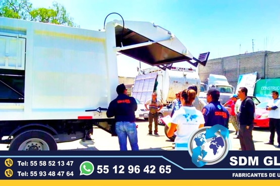 Conversion Equipamiento Fabricacion y Venta de Patrullas Pick Up, Accesorios Metalicos, Equipo Comunicacion, Luces El equipamiento Pick-up es uno de los mas completos para patrulla, ya que cuenta con una gran variedad de accesorios metálicos, así como accesorios visual acústico. En cuestión de accesorios metálicos contamos con Tumbaburros, Roll Bar de 3 Arcos Tipo Com­­ando, Banca central con respaldo, Defensa Trasera Tipo Escalón. En la parte de accesorios visual acústico cuenta con Torreta, Sirena y Bocina, adicional mente se le puede agregar un Kit de Estrobos en faros Marca WHELEN, FEDERAL SIGNAL, EPCOMSomos una Empresa Mexicana líder en el Mercado con años de experiencia, especialistas en el Equipamiento de Patrullas Equipadas Cajas y Remolques Unidades Moviles Especiales de Seguridad, Rescate, Salvamento, Salud, Comunicacion, Higine, etc.,Somos fabribricantes directos, distribuidores en todo Mexico, comunicate y te atenderemos personalmente. contamos con las mejores marcas en el mecado