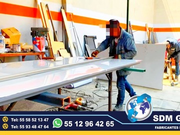 En Sdm Global Mexico Fabricacion conversion equipamiento y venta de Ambulancias de traslado en Mexico, somos fabricantes directos en Mexico. Sdm Global Mexico empresa 100% especializada en la venta fabricación conversión equipamiento de diferentes tipos de ambulancias de traslado y vehículos de emergencia, ofreciendo soluciones personalizadas para diversas necesidades en el mercado nacional.Dedicados a la fabricación de ambulancias y patrullas, ofreciendo servicios relacionados con la seguridad y emergencias, venta de unidades médicas móviles y ambulancias, además de carrocerías industriales,Somos un fabricante mexicano con más de 15 años de experiencia, especializado en la fabricación y comercialización de ambulancias y vehículos de rescate, con un enfoque en la alta calidad y el cumplimiento de normativas mexicanas.Diseñamos y equipamos ambulancias con la tecnología y los materiales necesarios para asegurar funcionalidad y seguridad, cumpliendo con las normativas mexicanas.En Sdm Global Mexico nos dedicamos a la Fabricacion conversion equipamiento y venta de Unidades Moviles Medicas Especiales en Mexico somos fabricantes directos en Mexico.