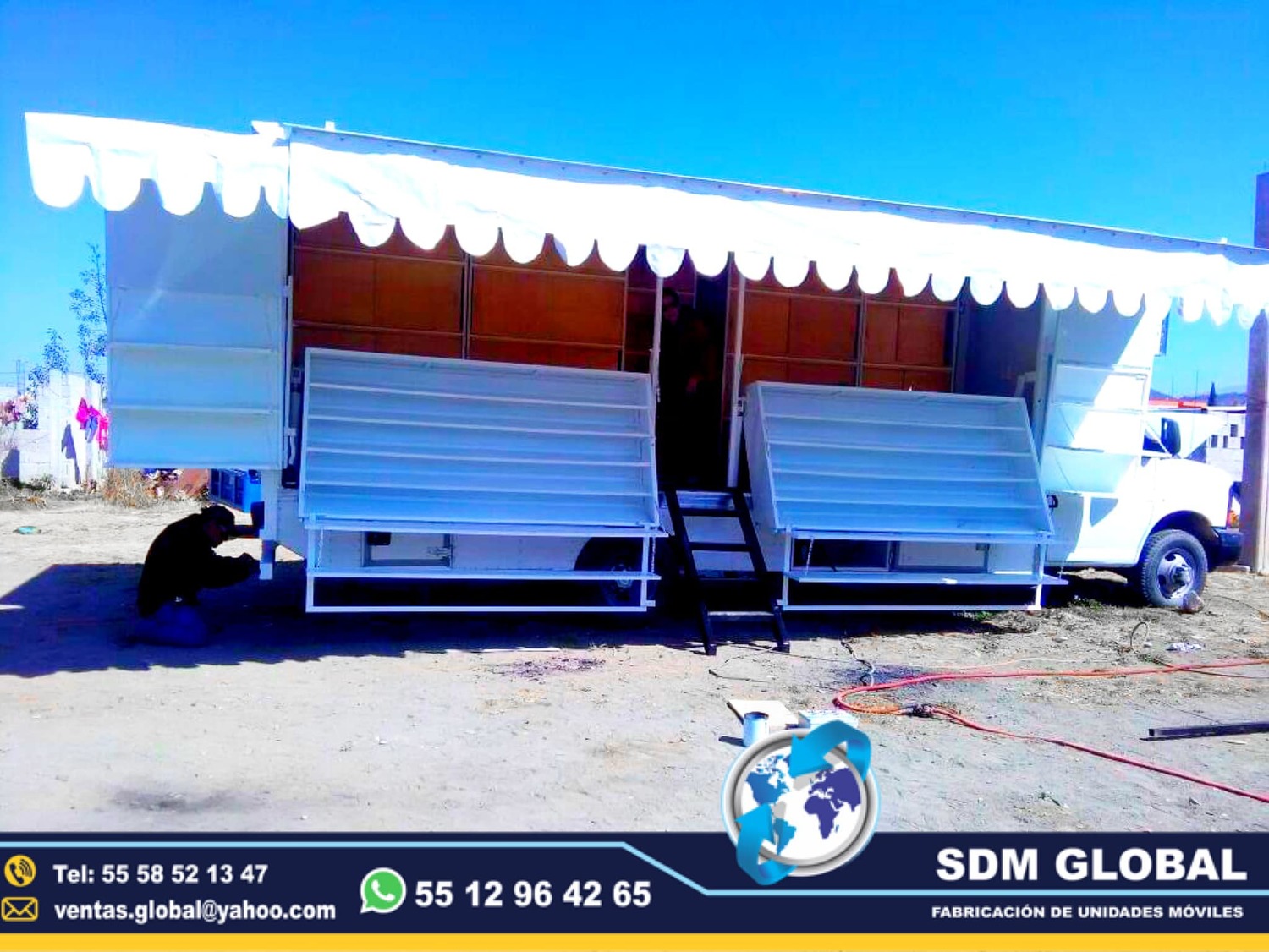 Equipamiento de Unidad Movil Especial para promocion de productos en Mexico  <br>