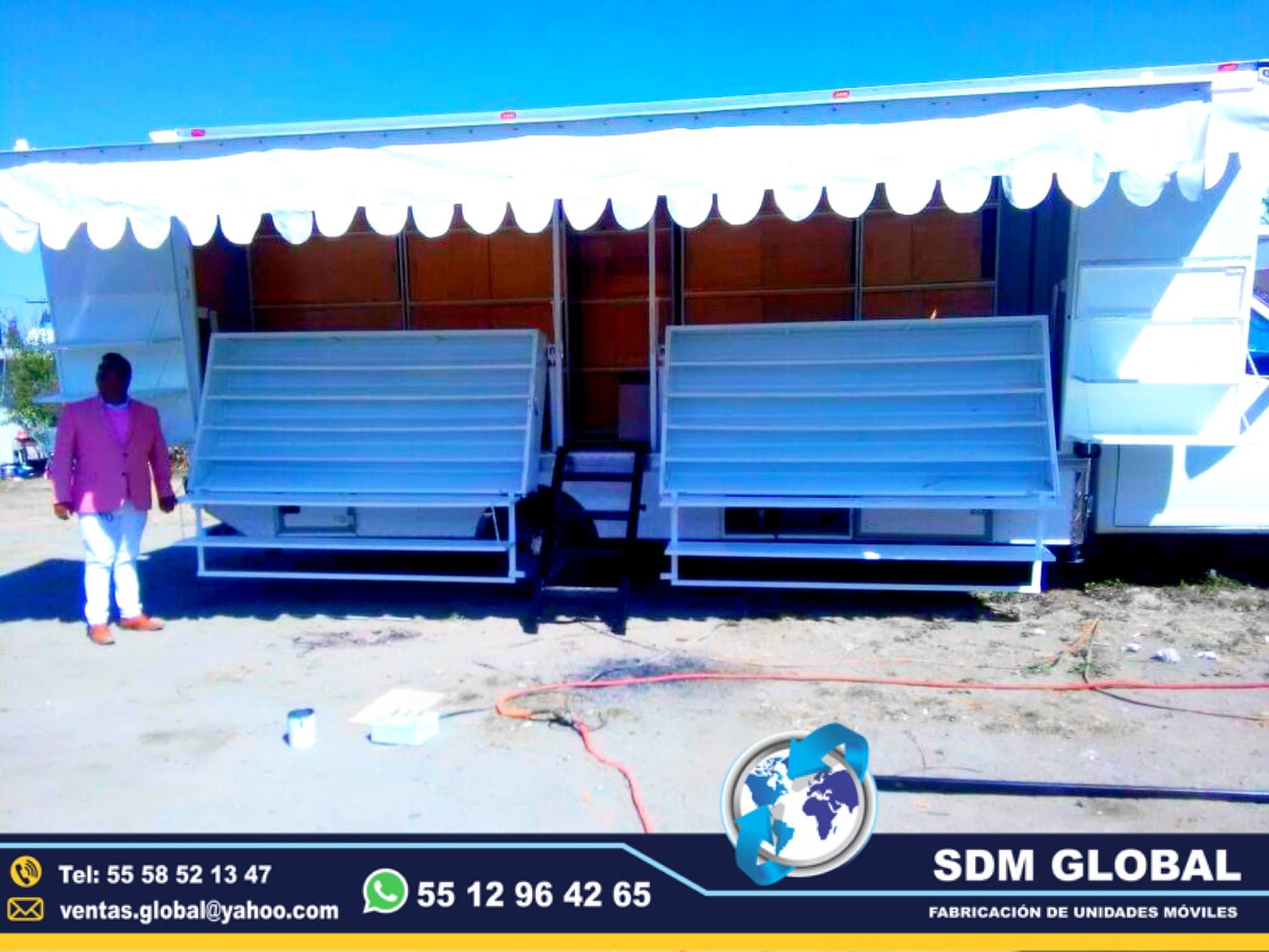 Equipamiento de Unidad Movil Especial para promocion de productos en Mexico  <br>