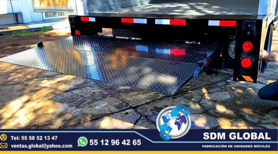 Fabricantes de Rampas Hidraulicas para camioneta y camion de carga   <br>