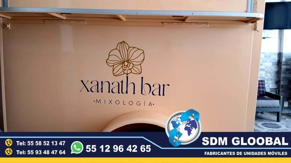Equipamiento de Unidades Moviles en para venta de alimentos bebidas  <br>